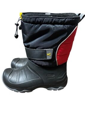 Keen Black Red Insulated Winter Boots Snow Big Kids Size 6 Outdoor Waterproof